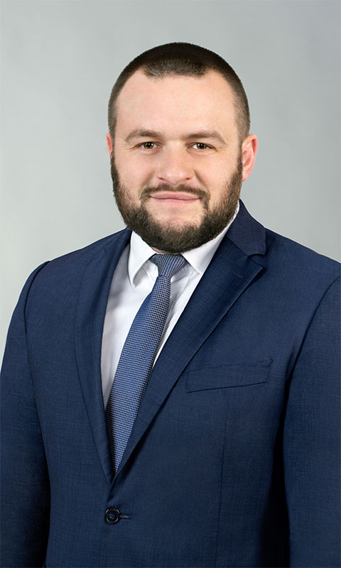 Dr Rafał Bernat